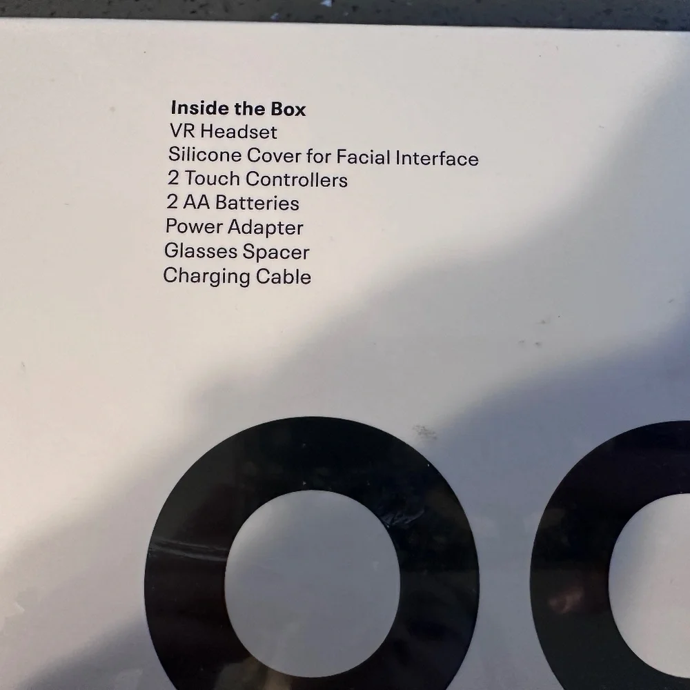 NWT: Oculus Quest 2 (128 GB)
